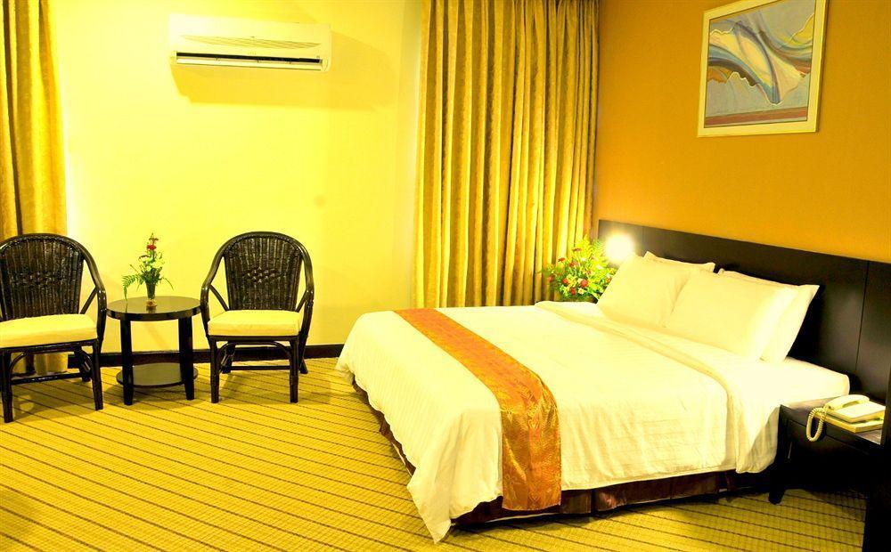 Oyo 89693 Perkasa Hotel Keningau Near Hospital Keningau Eksteriør bilde