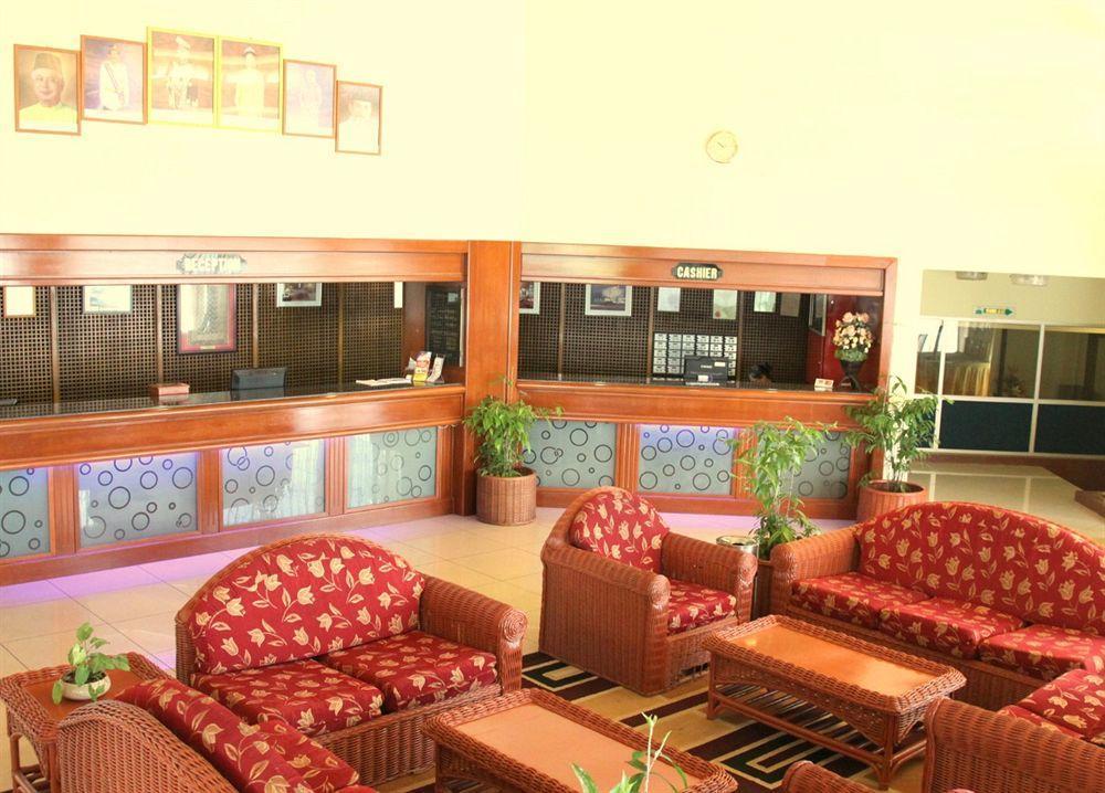 Oyo 89693 Perkasa Hotel Keningau Near Hospital Keningau Eksteriør bilde
