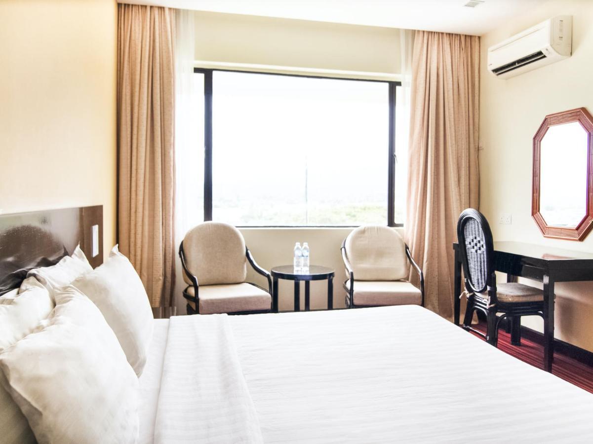 Oyo 89693 Perkasa Hotel Keningau Near Hospital Keningau Eksteriør bilde