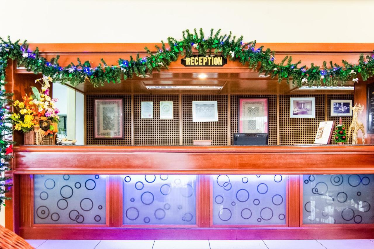 Oyo 89693 Perkasa Hotel Keningau Near Hospital Keningau Eksteriør bilde