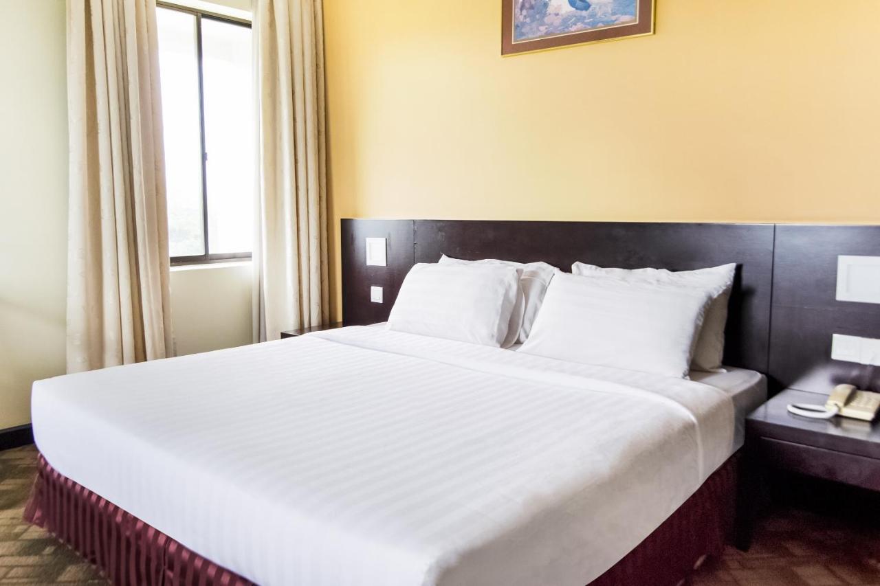 Oyo 89693 Perkasa Hotel Keningau Near Hospital Keningau Eksteriør bilde